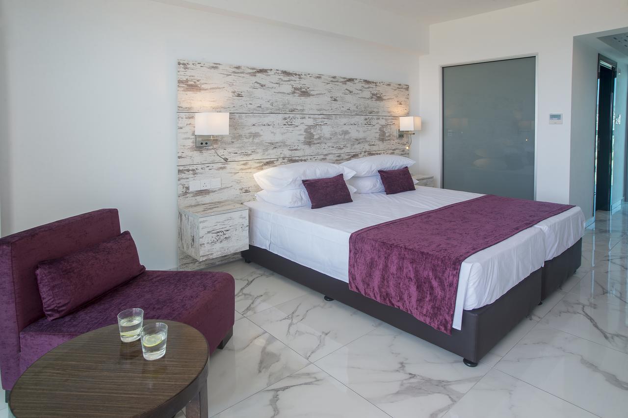 Freij Hotel & Resort - Adults Only Aya Napa Dış mekan fotoğraf